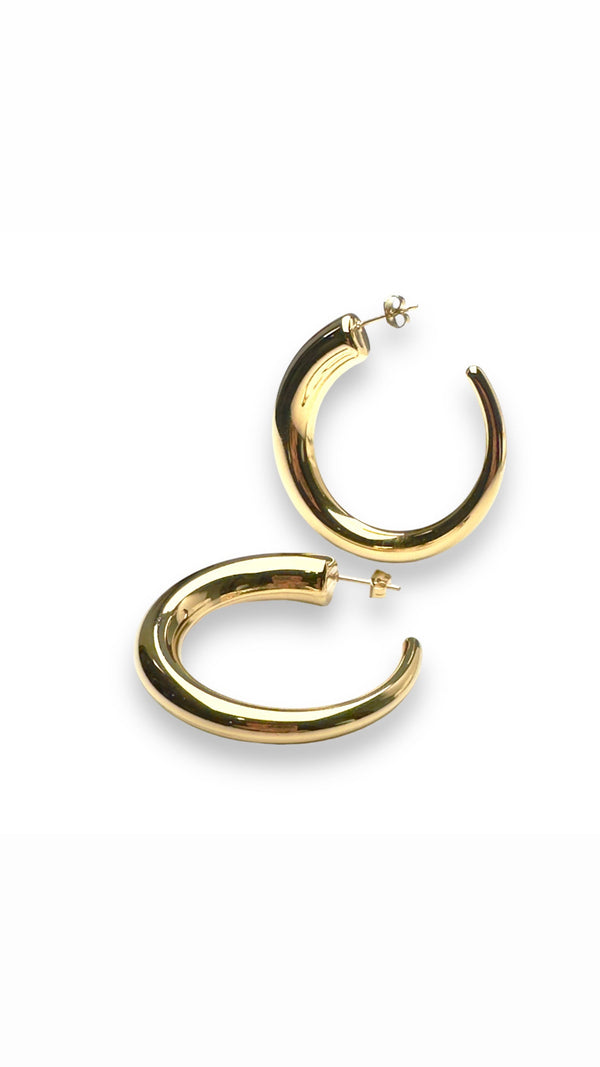 fallon earrings by jagged halo jewelry in silver 
