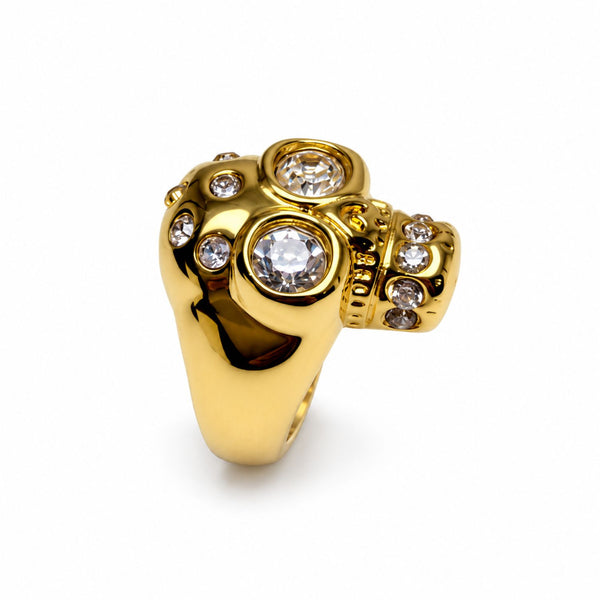 Memento Crystal Skull Ring