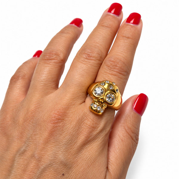 Memento Crystal Skull Ring
