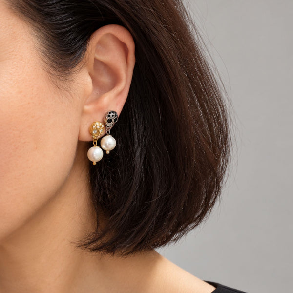 Memento Skull & Pearl Drop Earrings