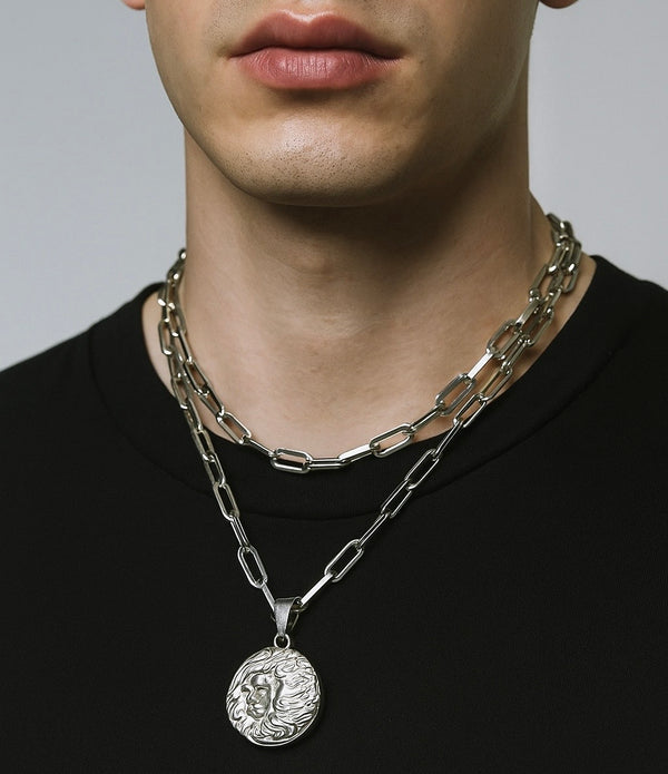 Cersei Amulet Necklace