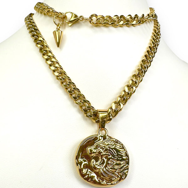 Cersei Amulet Necklace