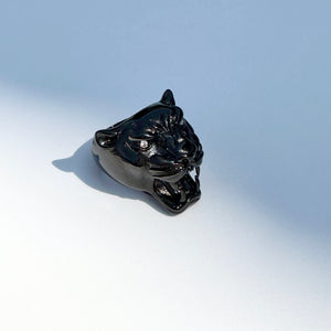black rhodium plated panther lion ring by jagged halo jewelry 
