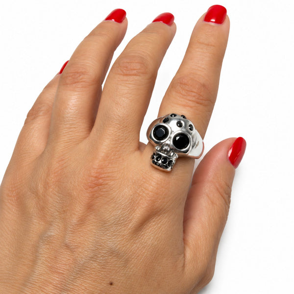 Memento Crystal Skull Ring